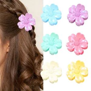 Mode Minimalistisch Blume Haarkralle Für Damen Süß Perlglanz Kunststoff Kleine Florale Seitenhaarklammer Haarschmuck