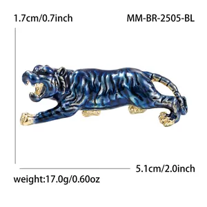 Detailed size chart for blue tiger brooch with dimensions 5.1cm by 1.7cm and weight 17.0g