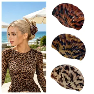Women Vintage Leopard Print Shell Shape Hair Claw Clip Plastic Printed Large Shark Clip For Vacation Daily Styling Accessories