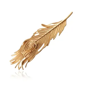 Fashionable Alloy Feather Hair Clip For Women Elegant Heart Cutout Polished Gold Silver Metal Side Clip Hair Accessories