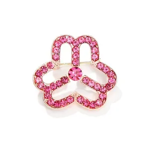Broche florale exquise en or rose avec strass roses pour accessoires de costume femme