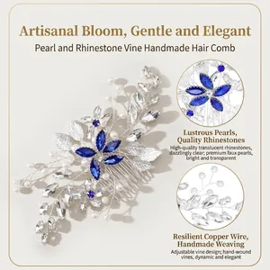 Eleganter Braut-Haarkamm mit blauen Strasssteinen und Perlen auf silberner Blumenbasis