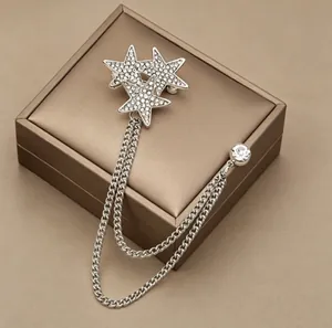 Fashion Alloy Rhinestone Star Brooch With Double Layer Chain Tassel Elegant Gold Silver Pin For Unisex Clothing Accessories