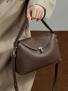 Women's Luxury Lychee Grain PU Leather Handbag With T-Shaped Metal Lock Contrast Stitching Shoulder Crossbody Bag For Office Daily Use