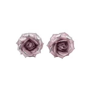 Orecchini a perno vintage a forma di rosa in resina rosa con aghi in argento per donna