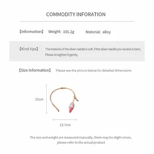 Dimensioni dettagliate e info sui materiali per la collana a bocciolo di rosa
