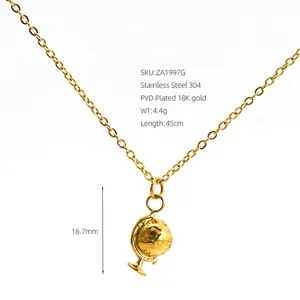 Collier en acier inoxydable plaqué or 18 carats avec pendentif globe texturé