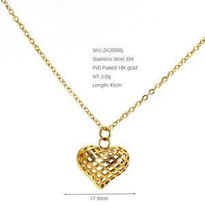 Collier en acier inoxydable plaqué or 18 carats avec pendentif cœur ajouré pour femme