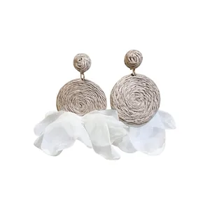 Bohemian raffia round pendant earrings with elegant white chiffon floral petals for women