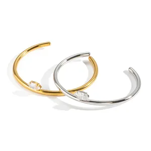 Minimalistische 18K vergulde roestvrijstalen open armband met marquise edelsteen