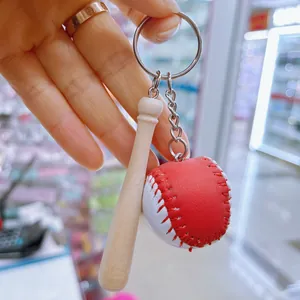 Ρεαλιστικό μίνι κόκκινο μπρελόκ μπέιζμπολ και ξύλινο ρόπαλο για διακόσμηση τσάντας