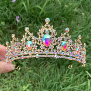 Diadème de mariée doré avec cristaux AB étincelants en forme de poire et strass