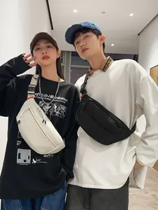 Marsupi versatili in nylon impermeabile nero e crema per uno stile urbano casual