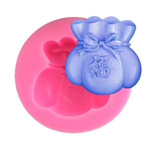 Moule en silicone sac de chance avec caractère Fu pour gâteaux et savons DIY