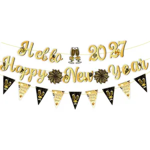 Bannières de fête Happy New Year 2027 dorées et noires avec de jolis fanions festifs