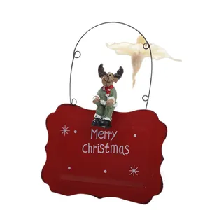 Mini iron Merry Christmas hanging sign with reindeer figure for holiday decoration