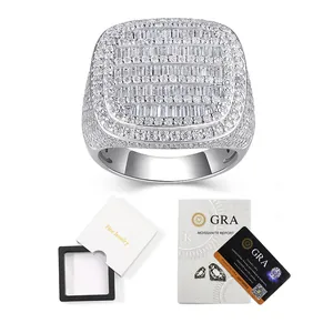 Détail de la bague moissanite en argent S925 avec certificat GRA et coffret