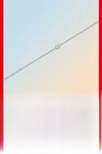 Vue détaillée élégante du bracelet Cuban en argent 925 avec moissanite carrée
