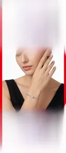 Bracelet gourmette moissanite en argent 925 porté par un mannequin en situation réelle