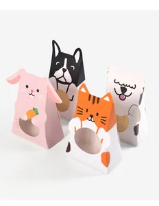 Groupe de boîtes cadeaux animaux mignons avec fenêtre ronde pour emballage bonbons