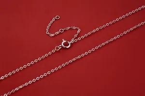 Detailed macro view of S925 sterling silver O-chain necklace with secure spring clasp