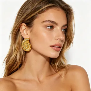 Orecchini A Lobo Nautilus Placcati Oro 18K Acciaio Al Titanio Stile Boho Vacanze Gioielli Metallici Donna