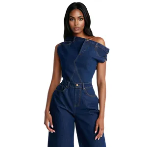 Combinaison en jean bleu foncé asymétrique à épaules dénudées avec jambe large élégante