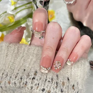 French Style Nude Pink Cat Eye Press On Nails With Faux Pearl Rhinestone Glitter Handmade Square Fake Nails For Women Daily Decor