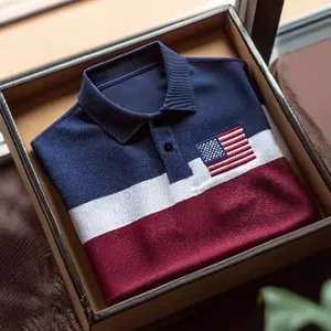 Polo homme à manches courtes au design color-block avec patch drapeau américain