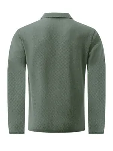 Vue arrière d'un polo à manches longues vert sauge haut de gamme en tricot gaufré