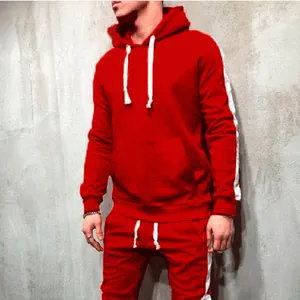 Survêtement à capuche rouge pour homme avec bandes latérales blanches style sport