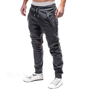 Modische graue Herren Sport-Jogginghose mit Kordelzug und dekorativen Reißverschlussdetails