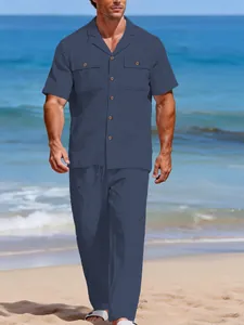Ensemble décontracté en lin bleu pour homme avec chemise manches courtes et pantalon