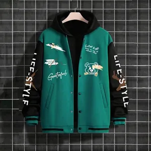 Stylische grüne und schwarze Herren-Collegejacke mit Kapuze und Streetwear-Grafiken