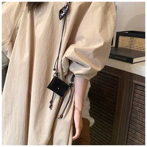 Elegant retro black suede mini crossbody coin purse with stylish wooden bead strap