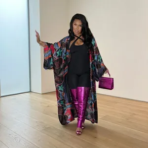 Stylish loose long-sleeve printed kimono cardigan for women in trendy autumn fashion