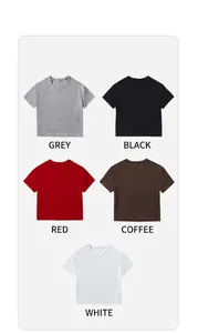Sélection de tee-shirts bébé côtelés ajustés disponibles en cinq couleurs de base