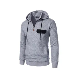 Grauer Herren-Kapuzenpullover mit Steppmuster, halbem Reißverschluss und Tasche