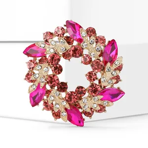 Broche couronne de fleurs en alliage avec des strass de cristaux roses et fuchsia éclatants