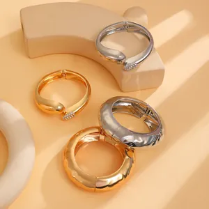 Mode Unregelmäßiger Hammerschlag Armreif Übertriebene Wassertropfen Strass Verstellbare Gold Silber Zinklegierung Armband Schmuck