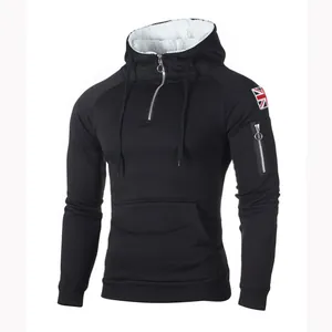 Sweat à capuche noir pour homme avec demi-zip, doublure polaire et écusson Union Jack