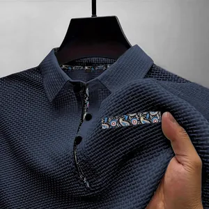 Polo pour homme en soie glacée à mailles respirantes avec détails de col cachemire