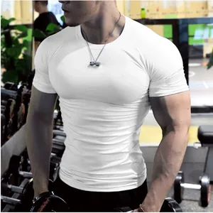 T-shirt blanc à manches courtes ajusté pour homme idéal pour le fitness et la gym