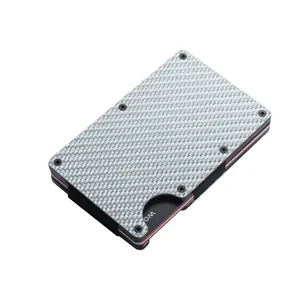 Slim RFID-blocking carbon fiber men's cardholder with white checkered texture plate