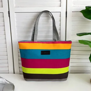 Borsa tote in tela a righe multicolori di grande capacità per uso quotidiano