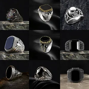 Vintage Punk Men Rings Alloy Gothic Skull Eagle Totem Carved Design Retro Style Jewelry Fashion Accessory Zircon Gemstone Inlaid