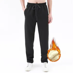 Pantaloni sportivi neri da uomo con coulisse e calda fodera in pile