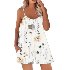 Eleganter weißer Blumen-Camisole-Playsuit mit Seitentaschen für den lässigen Sommer-Look