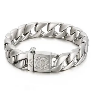 Massives Gliederkettenarmband aus Edelstahl für Herren mit dekorativem Punk-Verschluss