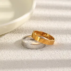 Minimalist Stainless Steel Marine Life Starfish Sea Turtle Shell Pattern Ring 18K Gold Plated Bohemian Beach Jewelry For Women